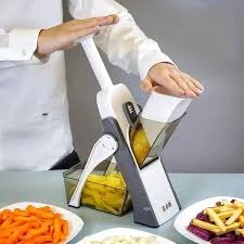 Slicer Safe Vegetable Cutter – Free Cash On Delivery